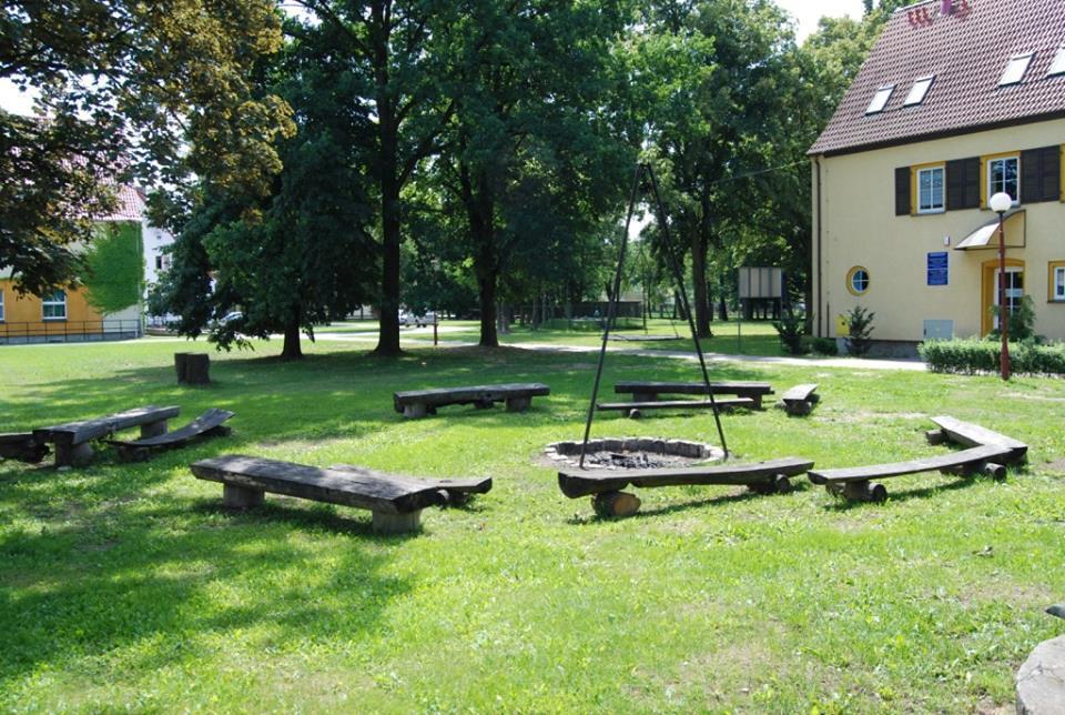 Chrobry Otel Szprotawa Dış mekan fotoğraf