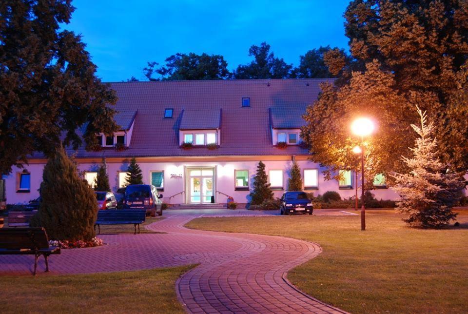 Chrobry Otel Szprotawa Dış mekan fotoğraf