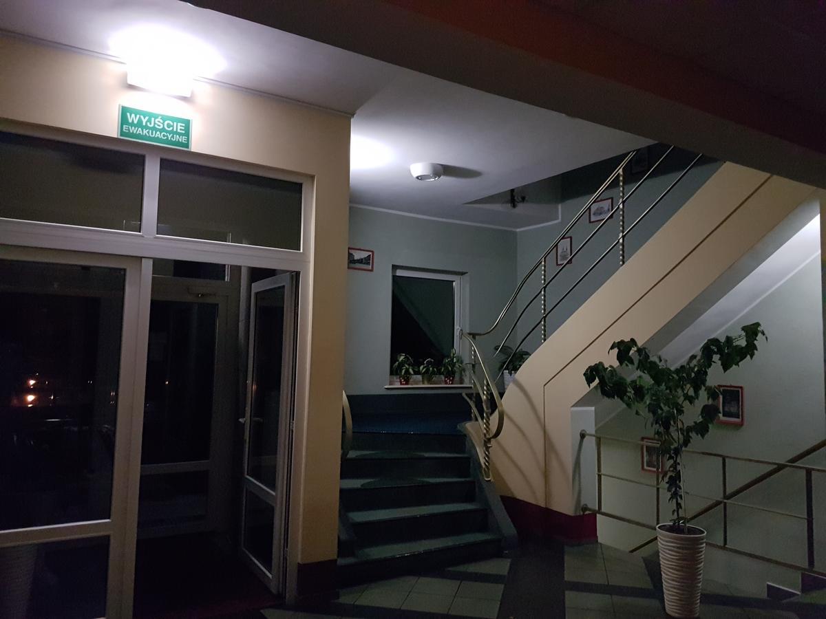 Chrobry Otel Szprotawa Dış mekan fotoğraf